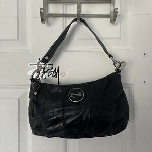 Y2K 2000s Coach Signature C Patent Demi shoulder bag / Handbag